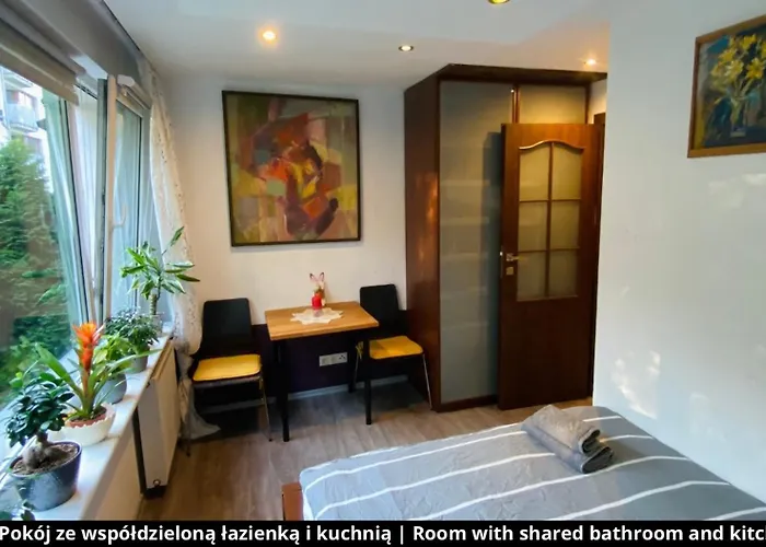 With Shared Bathroom And Kitchen Hostel